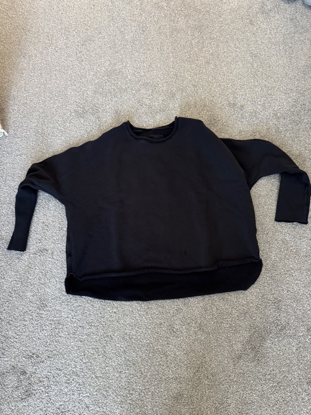 Classic Frank & Eileen Navy Anna Crewneck Pullover in Triple Fleece